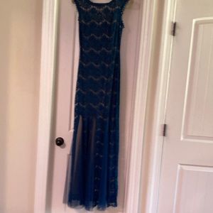 Betsy and Adam formal lace and mesh dress size 4